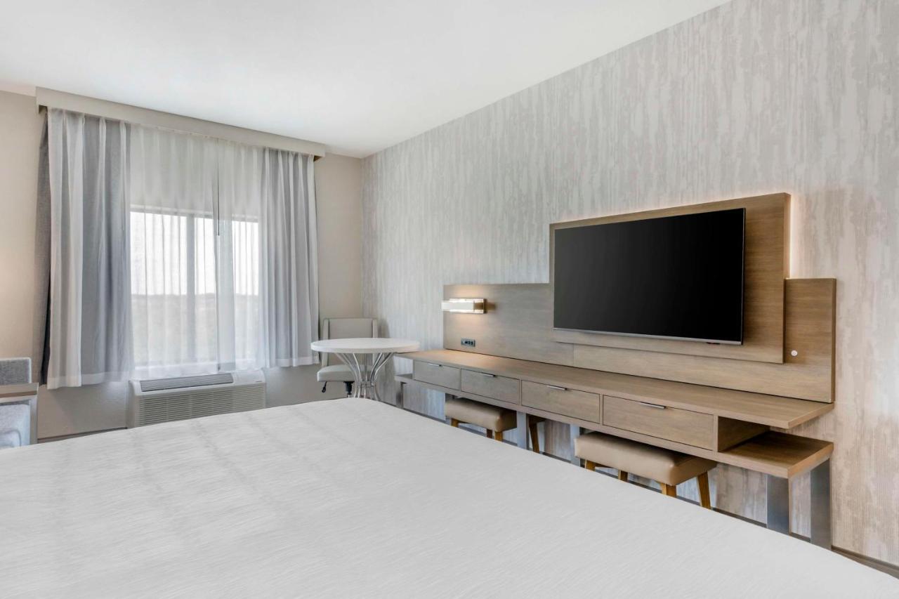 Best Western Plus Winter Haven Inn & Suites Экстерьер фото